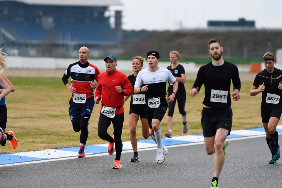 Hockenheimringlauf Impression 16 (2021-11-14 Hochenheim 104)