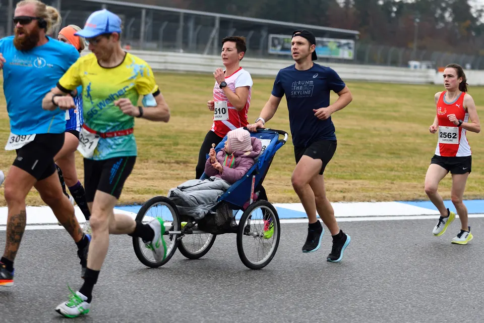 Hockenheimringlauf Impression 17 (2021-11-14 Hochenheim 106)