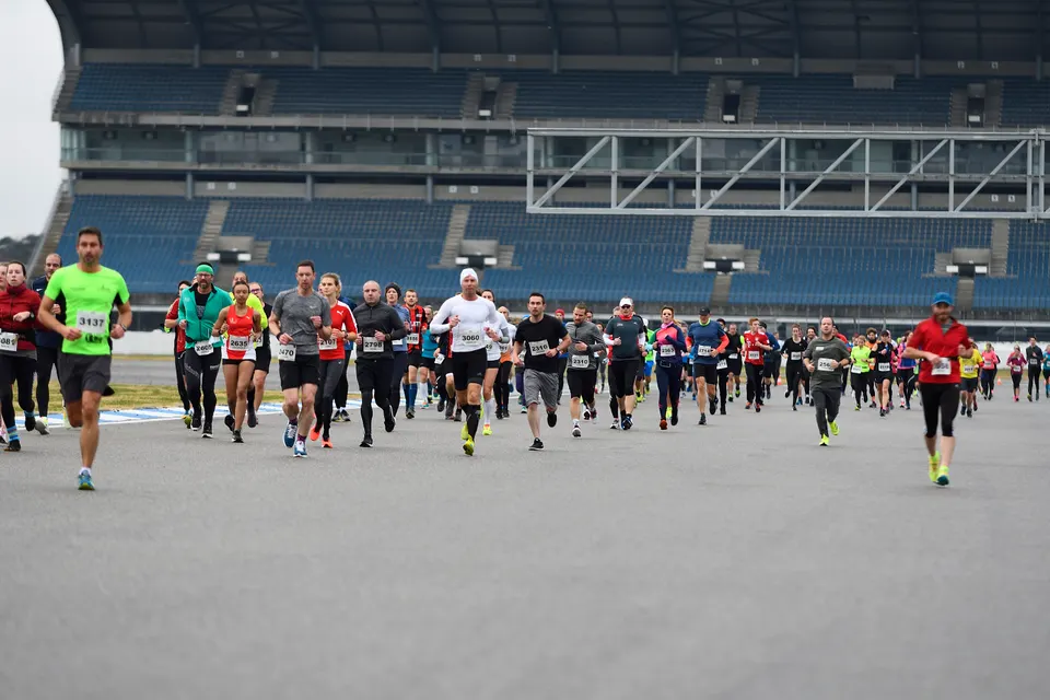Hockenheimringlauf Impression 20 (2021-11-14 Hochenheim 123)